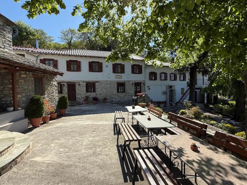 ΓΥΝΑΙΚΕΙΑ ΜΟΝΗ ΜΟΝΑΣΤΗΡΙ ΙΕΡΑ ΜΟΝΗ ΑΓΙΟΥ ΓΕΡΑΣΙΜΟΥ ΤΟΥ ΝΕΟΥ ΜΑΚΡΙΝΙΤΣΗΣ ΜΑΚΡΙΝΙΤΣΑ ΠΟΡΤΑΡΙΑ ΜΑΓΝΗΣΙΑ